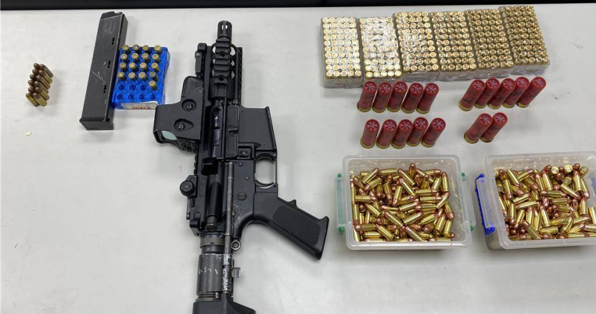 拜關公、藏軍火 台中暴力討債集團落網　警查獲M4步槍與大量子彈
