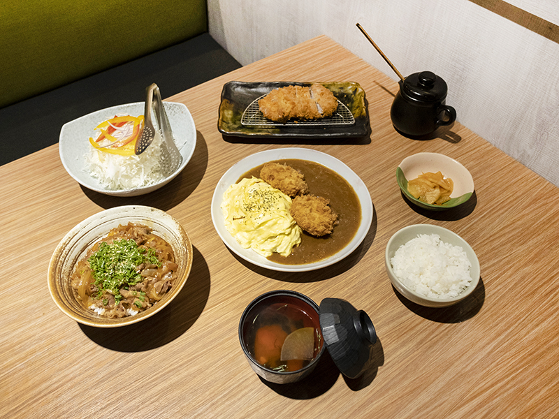 台灣首家日式豬排專賣！酥脆麵衣包裹鮮嫩肉質　附餐享免費續加！