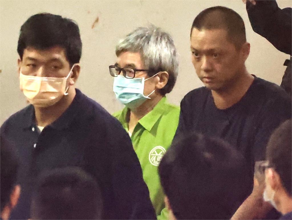 柯文哲起訴／獨斷黨內財務人事！用人條件「禁得起特偵組盤問」　飆蔡璧如：臣議君，死罪