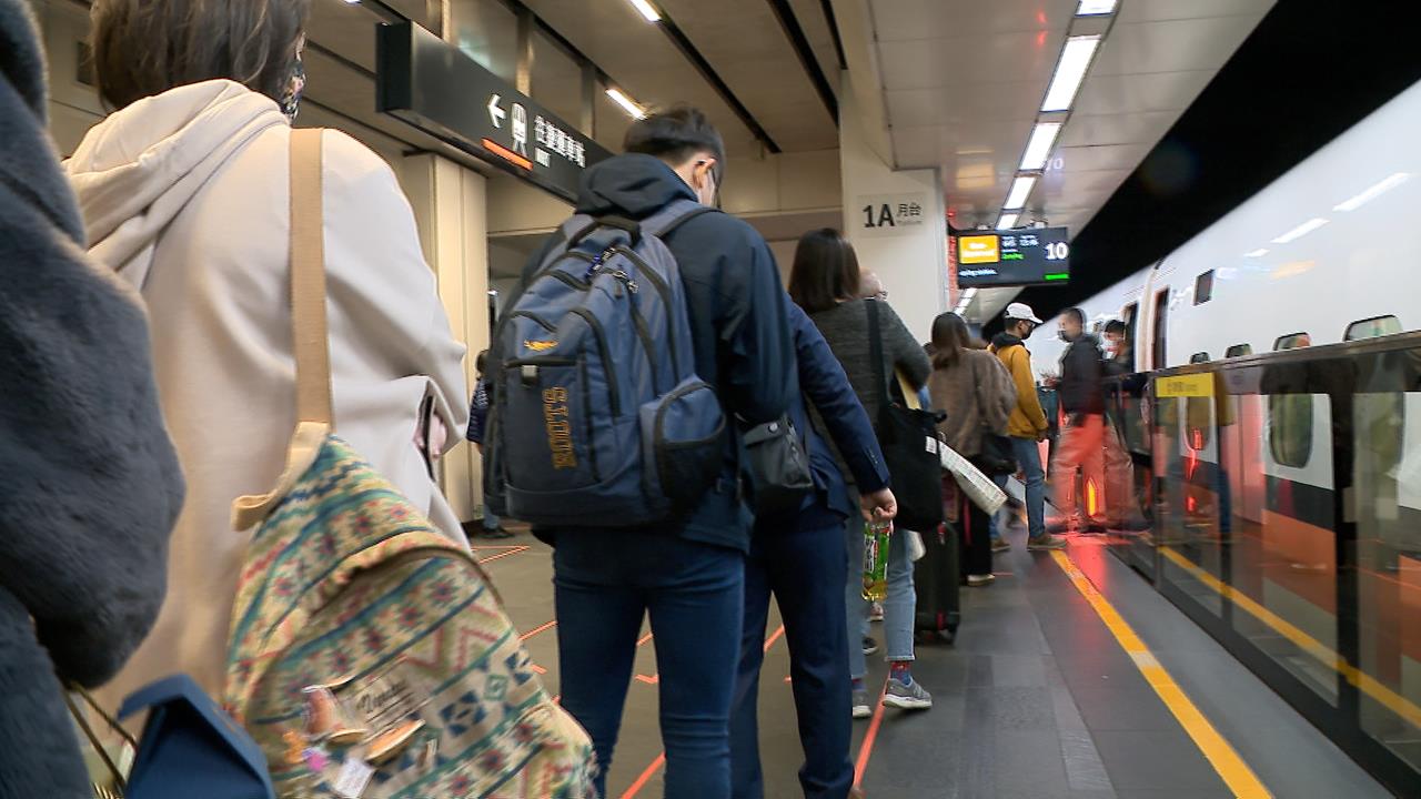 高鐵新服務！車廂有狀況？　掃QRCode偷偷通報列車長