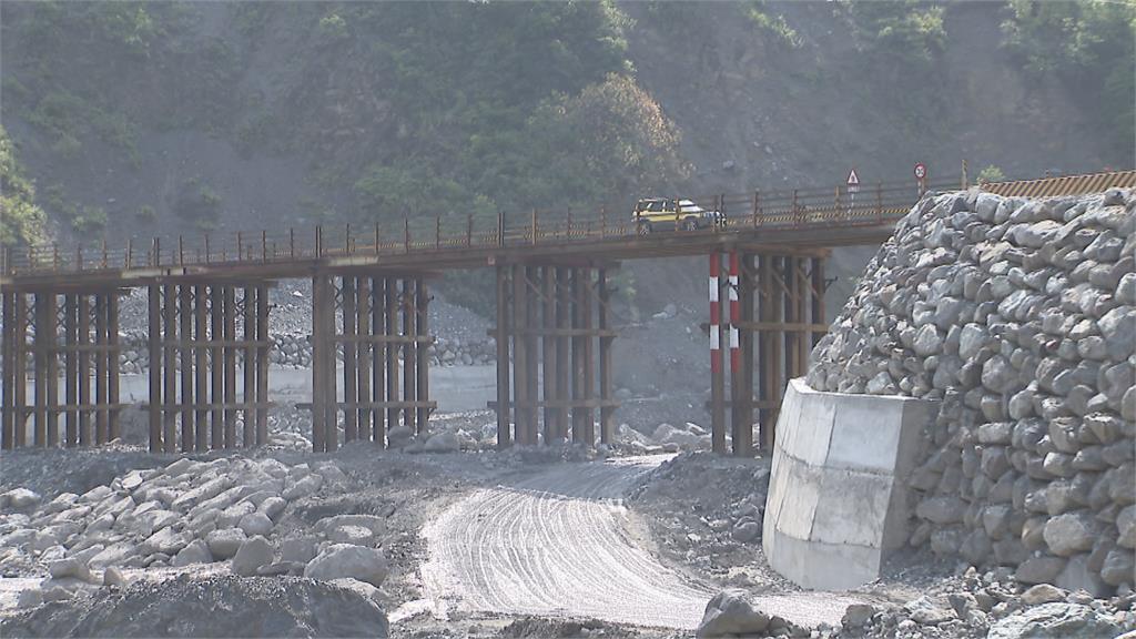 南橫等12年要通了！ 關鍵「明霸克露橋」二月復通