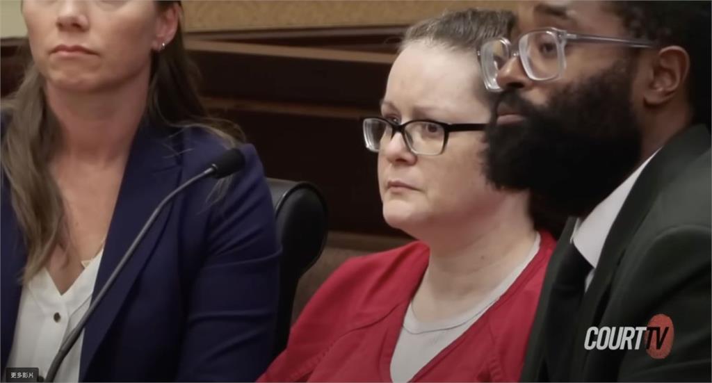 母迷暈兒子後「割喉慘殺」 辯稱:為了替她實現生日願望 遭警方拘提