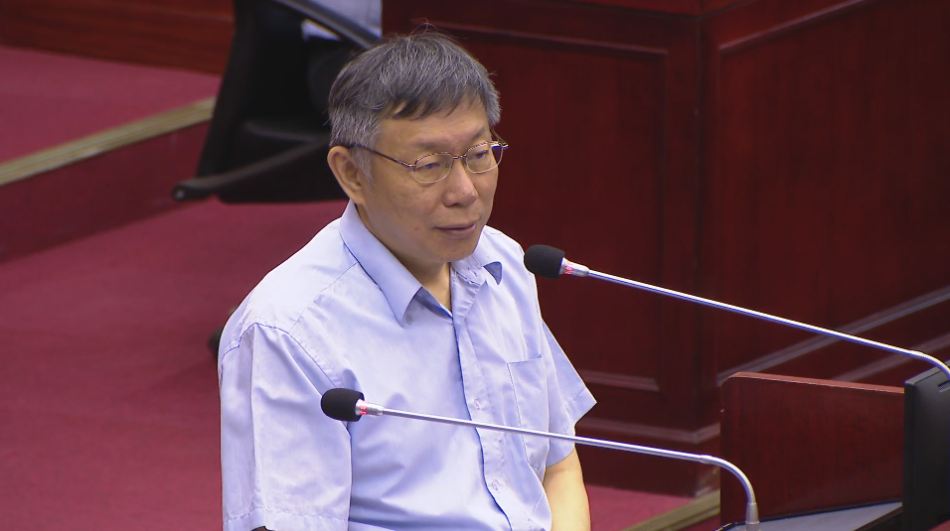 LIVE／柯文哲赴市議會總質詢 談罷免門檻