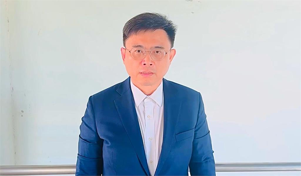 快新聞／黃國昌惡批團結十講空洞　賴瑞隆反嗆蹭總統：連張凱鈞都無法約束