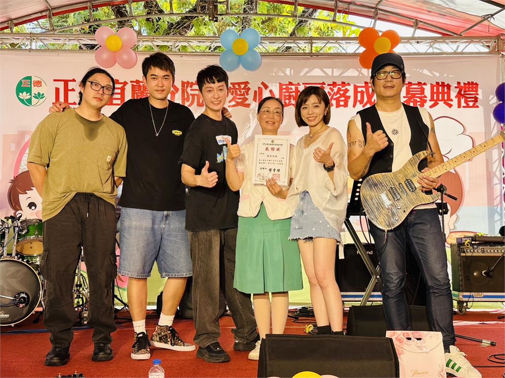宜蘭愛心廚房開幕　王瞳、于浩威穿圍裙大展廚藝