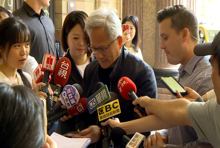 黃仁勳台灣行第二天行程塞滿滿　北流彩排後「兆元宴」再趕場世壯運