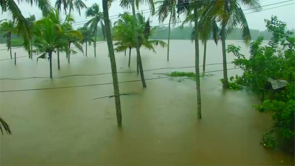 印度近百年最大雨季 死亡人數破200