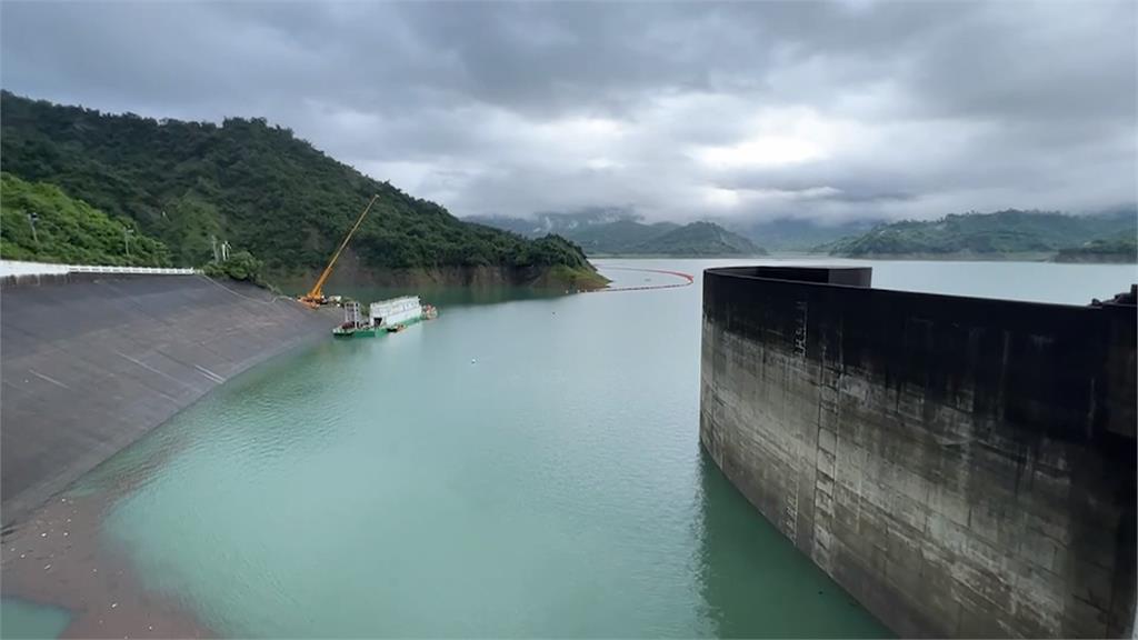 週二<em>父親節</em>逢立秋仍炎熱　持續嚴防豪大雨！