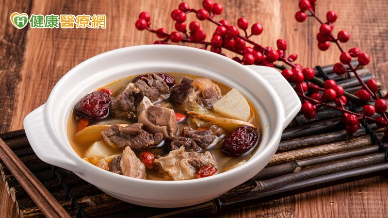 冬天進補暖身！婦產醫說明當歸特性　解析婦科病患常見1問題