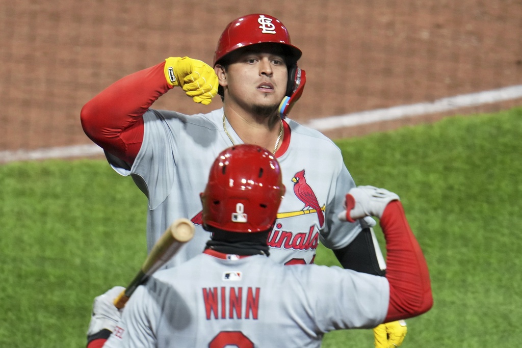 MLB(影)／5年前一度窮到全家只能住車裡　紅雀捕手大聯盟首度開轟圓夢