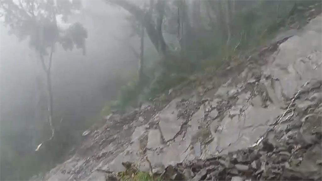 西南氣流影響　連日暴雨　屏東北大武山步道多處崩塌封山至年底