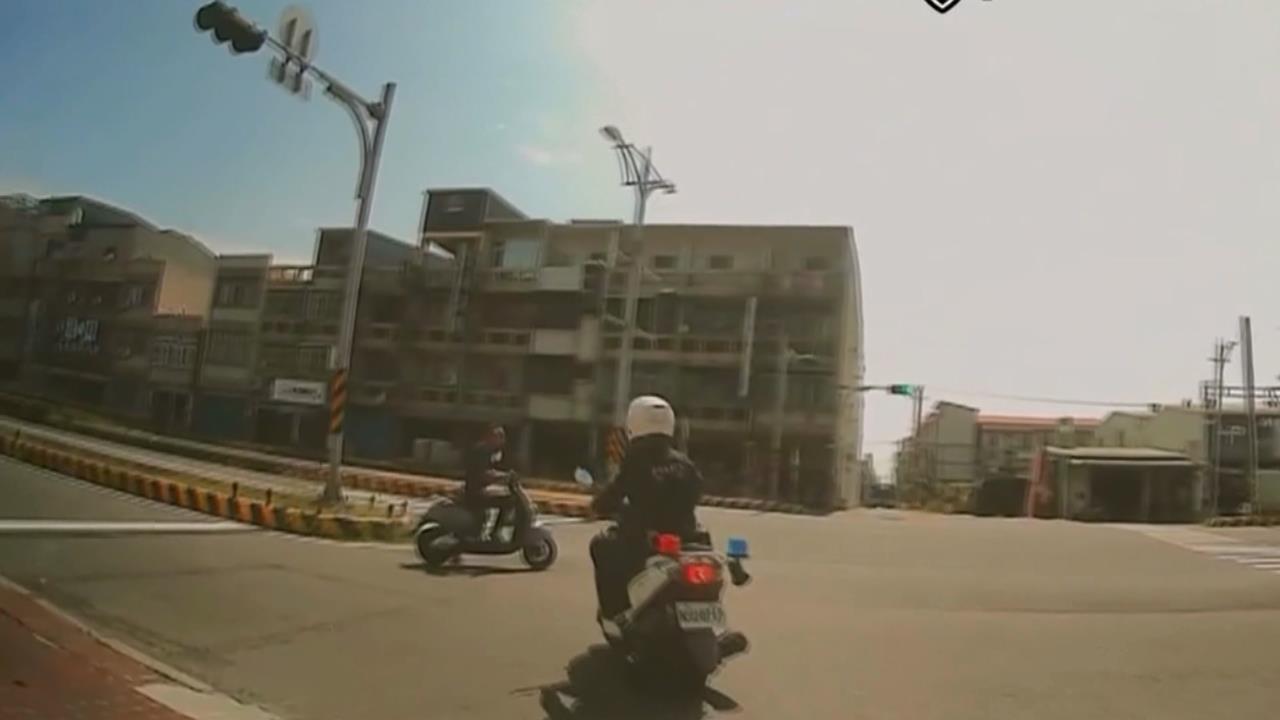 好巧5！目擊同一名員警「接連開單」　民眾笑：我是政府財神爺