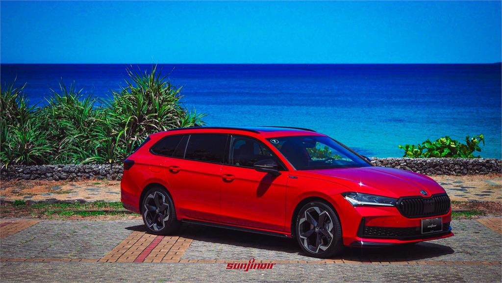 2025 Škoda Superb Combi 2.0TSI 4×4 Sportplus大改款試駕：最用「心」計較的旅行車　沒有之一