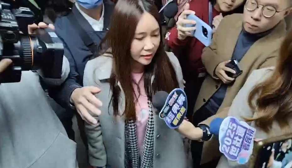 快新聞／辦公室遭檢調搜索！　陳怡君喊：請大家相信我的清白