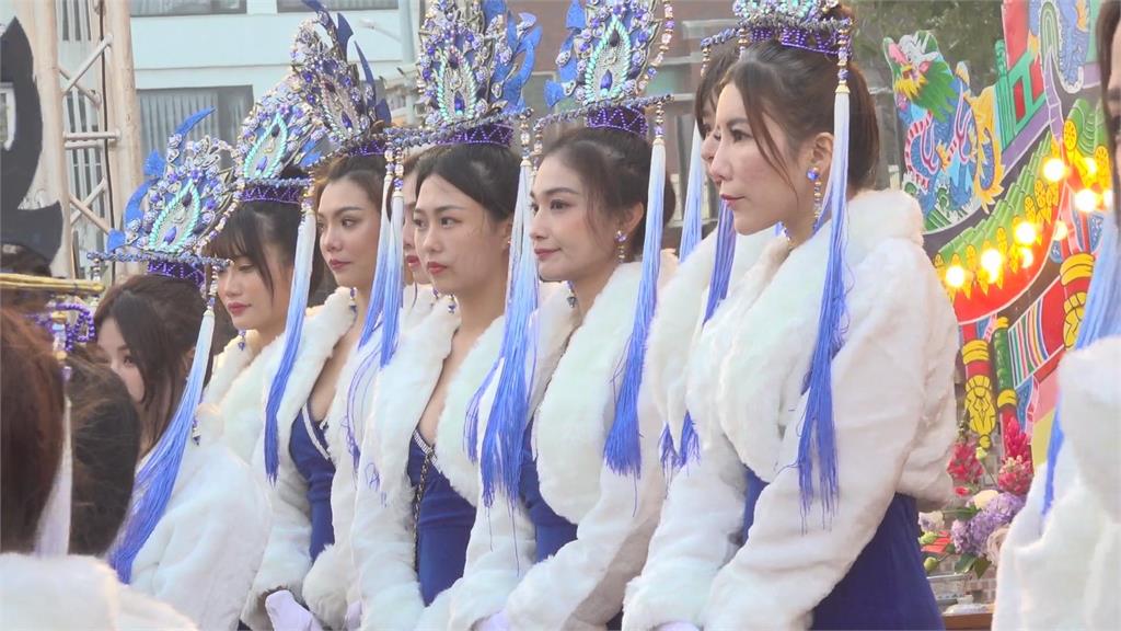 台南安平福城堂最香遶境　彷彿選美現場！60禮生性感上工成嬌點