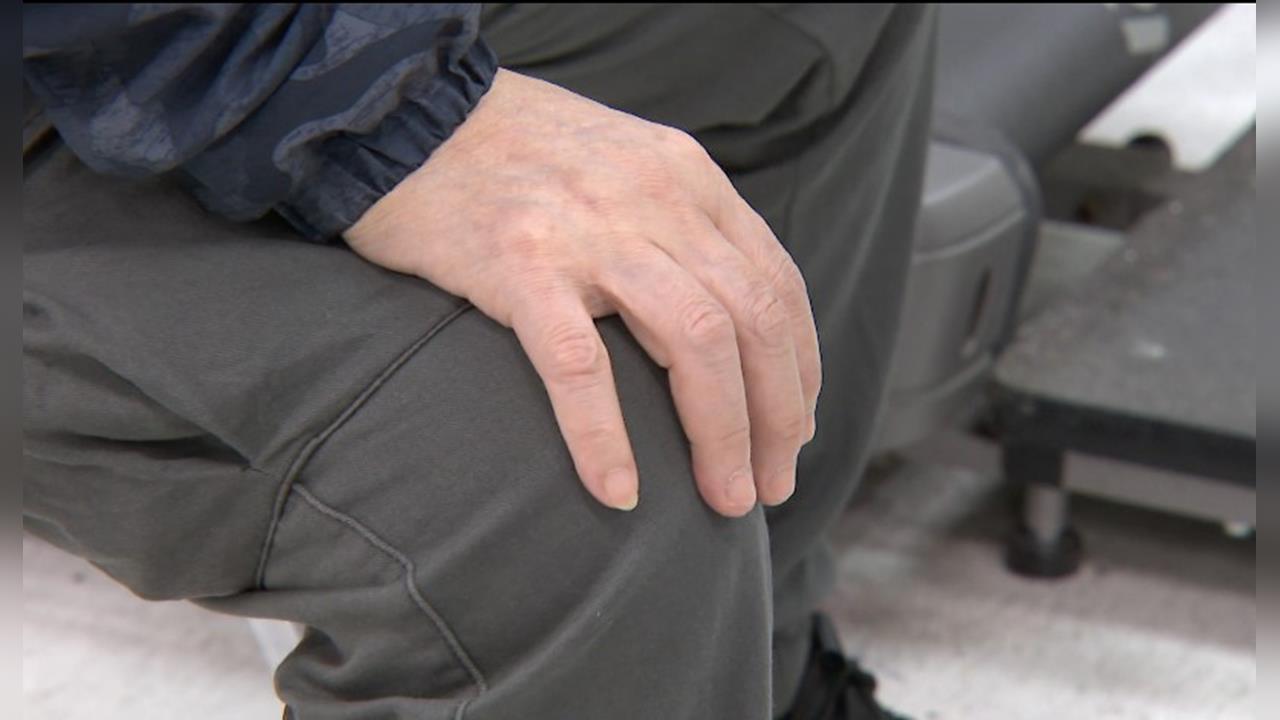 過年長輩不願出門！　醫師指「骨鬆症作祟」籲趁早補鈣