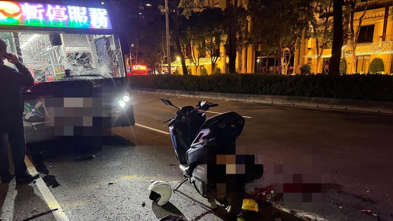 快新聞／慘！北市大安區「公車追撞汽機車」　女騎士恐需截肢