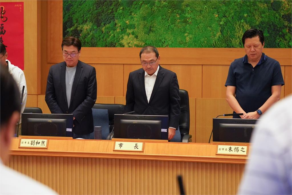 快新聞／廣興橋救援落水事故3死　侯友宜率市府同仁默哀：啟動調查會釐清