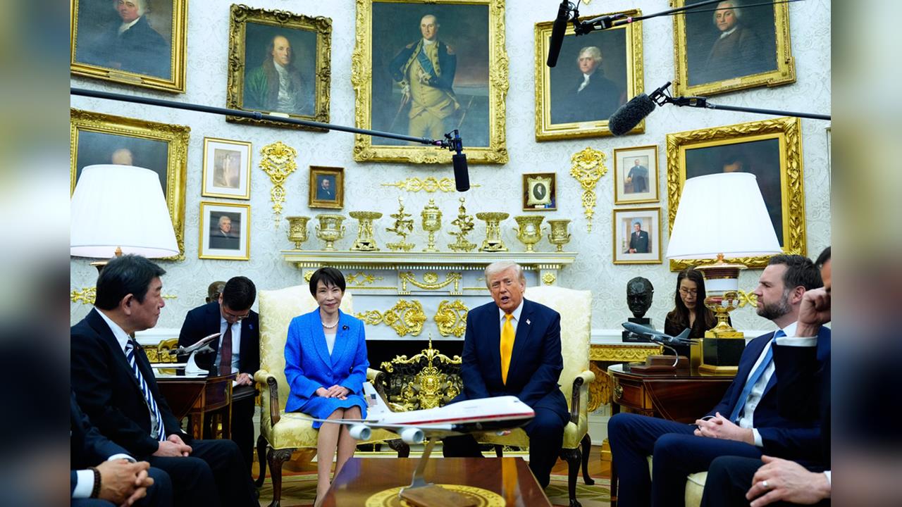 高市早苗帶「關鍵隨身翻譯」讓川普狂讚　外媒分析「川高會」她外交手腕