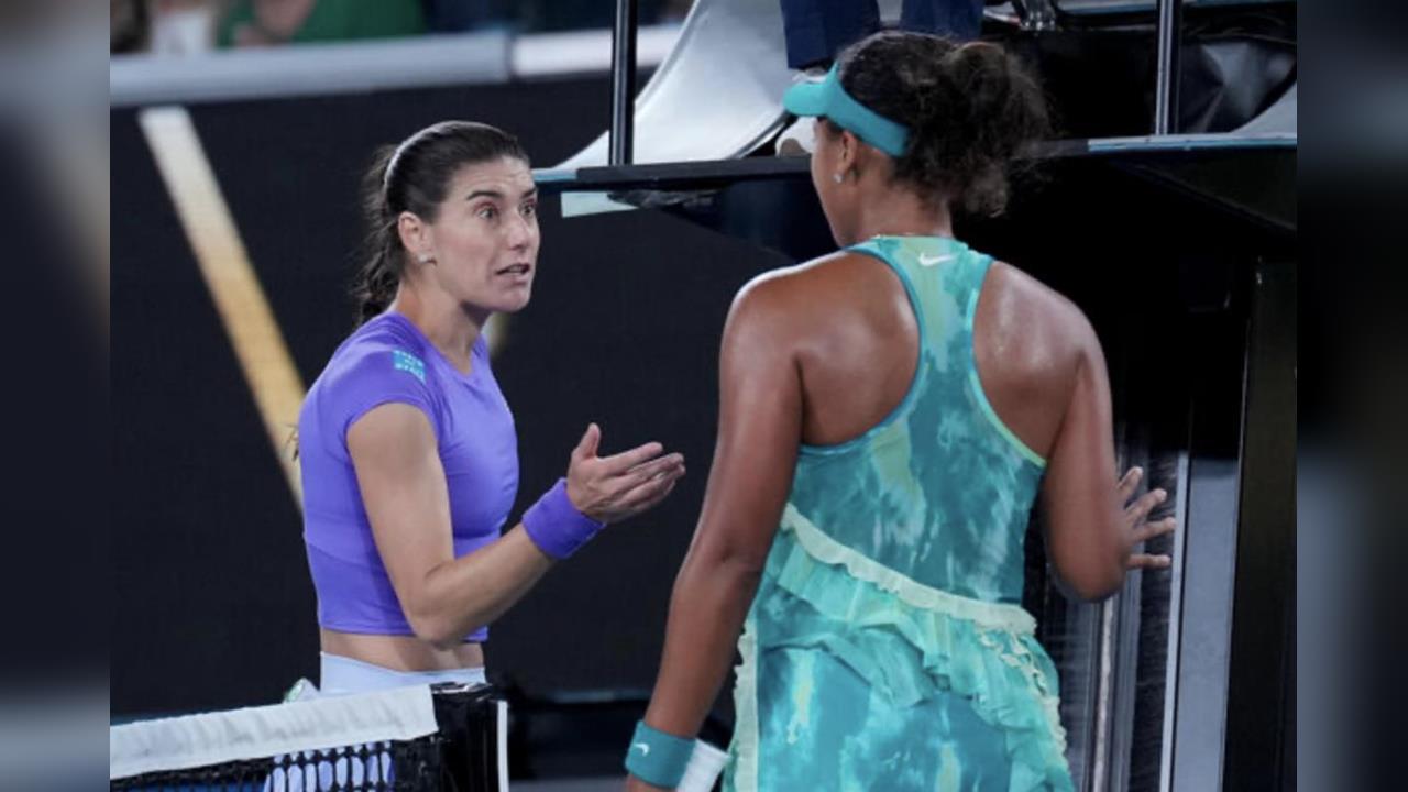 澳網(影)／大坂直美再穿華麗「水母裝」帶動球場新時尚！卻因「叫聲」惹怒了對手