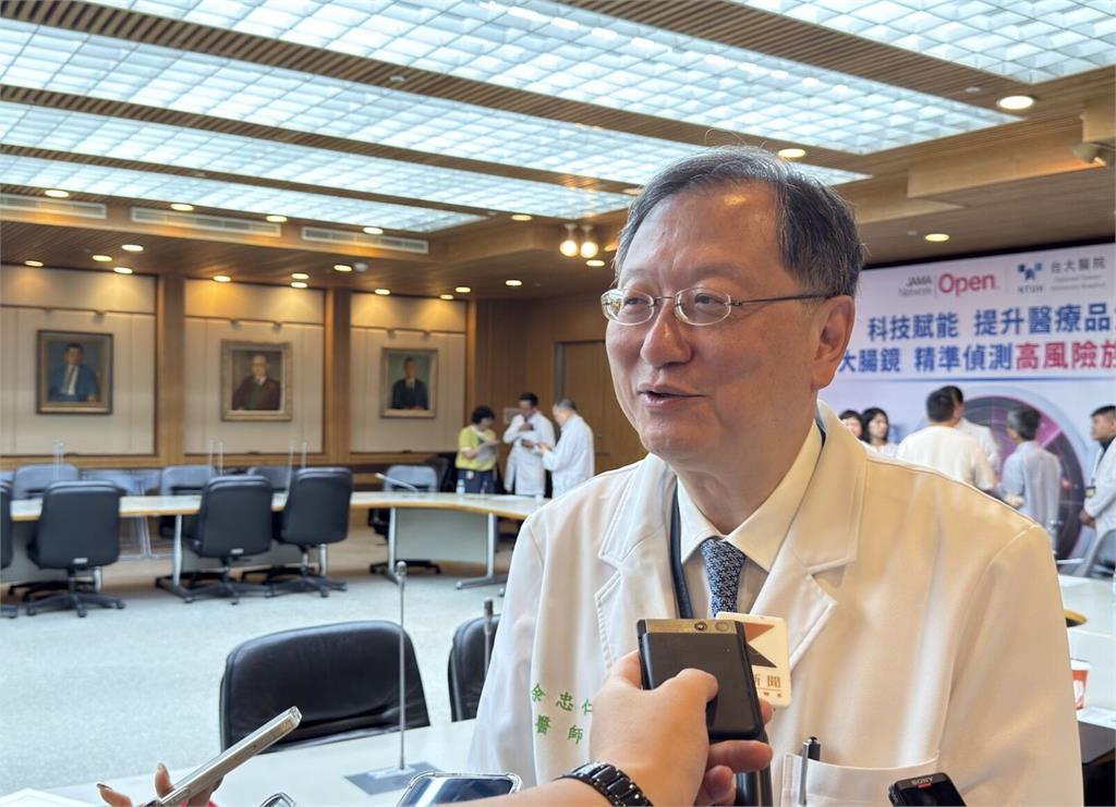 吳明賢OHCA送醫2周了    還沒清醒！台大院長「現在是最困難一關」