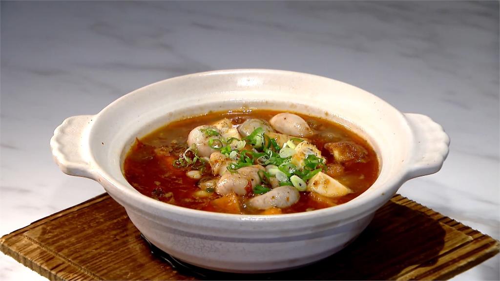 麻婆豆腐多一味和牛　板豆腐、嫩豆腐、雞佛品嘗三口感