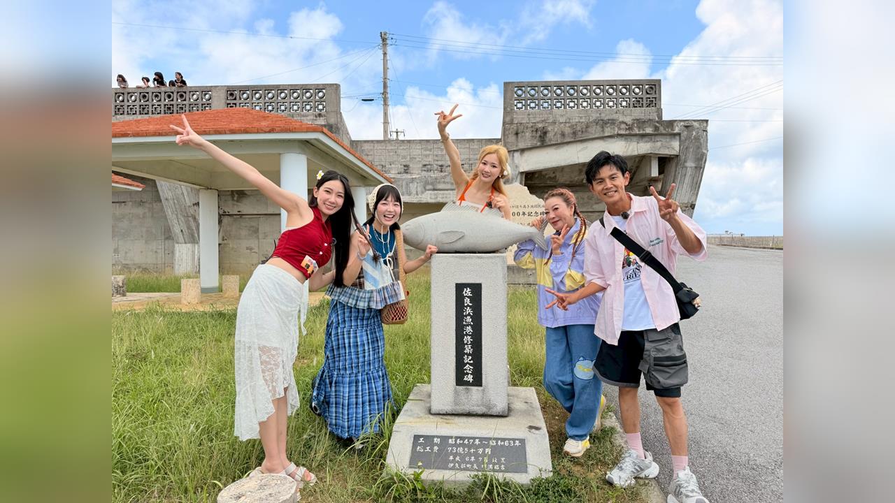 阿翔臉塗白扮日本宮古島守護神！籃籃笑稱「你終於找到最適合你的正職工作了!」