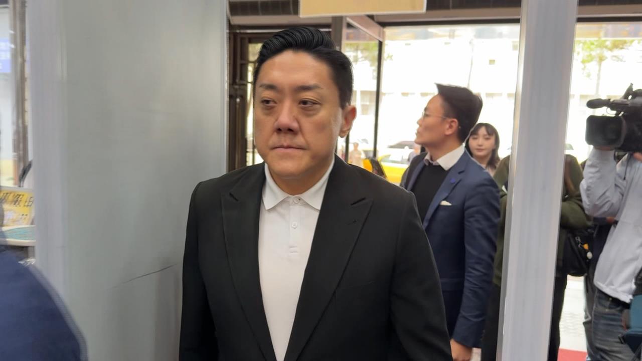 夜店大亨夏天倫遭惡煞砍傷　赴北檢開庭共犯尚未落網