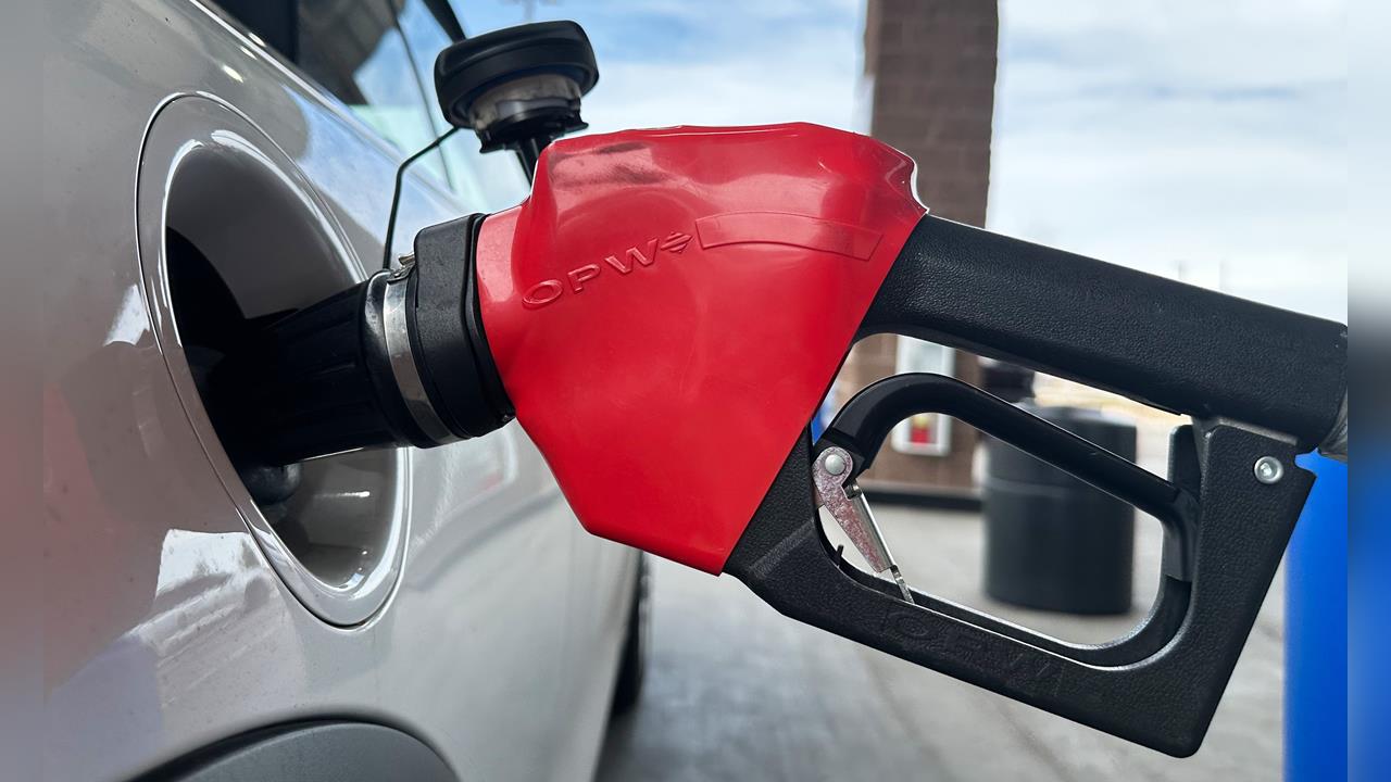 油價飆漲!各地加油站大排長龍 日本釋8千萬桶石油儲備創新高