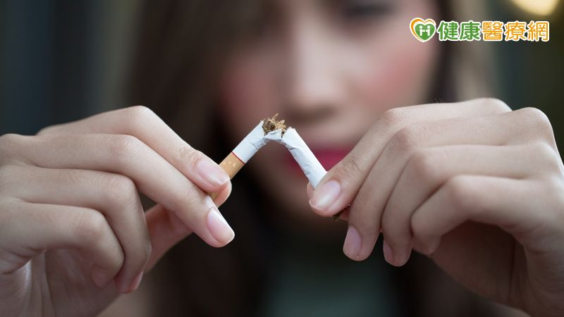 抽菸40年害心血管堵塞！6旬婦靠「這些方法」成功戒菸