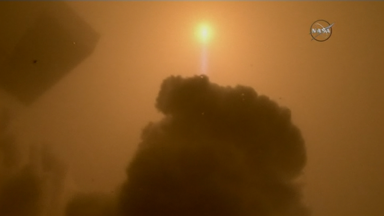 NASA火星探測器「洞察號」 5/5發射升空