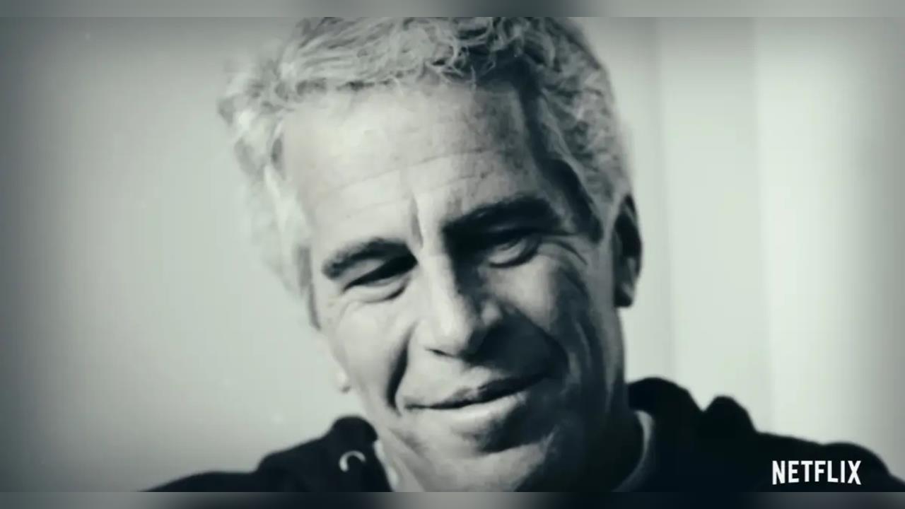 《傑佛瑞·艾普斯坦：上流濁水》：美國史上最惡性犯罪者！Netflix 紀錄片真實揭露權貴階級駭人醜聞