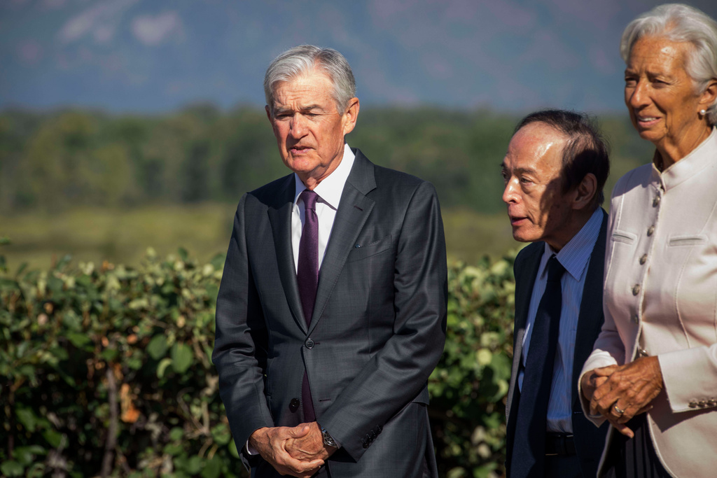 快新聞/穩了?市場預期FED年底前降息0.5% 鮑爾:尚未做出「最終決定」