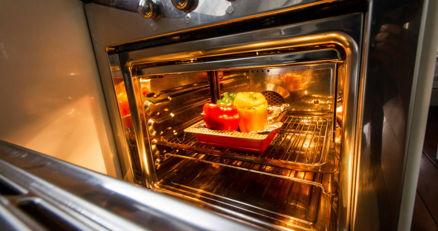 45年古董微波爐光榮退役!主人不捨告別 釣出品牌官方「求收藏至博物館」