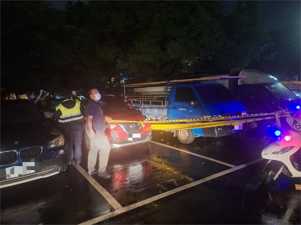 快新聞／恐怖！板橋殯儀館停車場飄屍臭　他貼近車窗一探嚇壞了