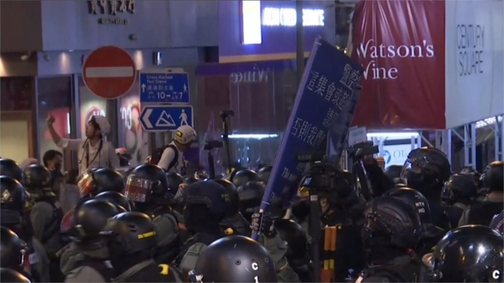 夜線／挑戰港府！香港發起萬聖節港島面具集會遊行 抗議禁蒙面法