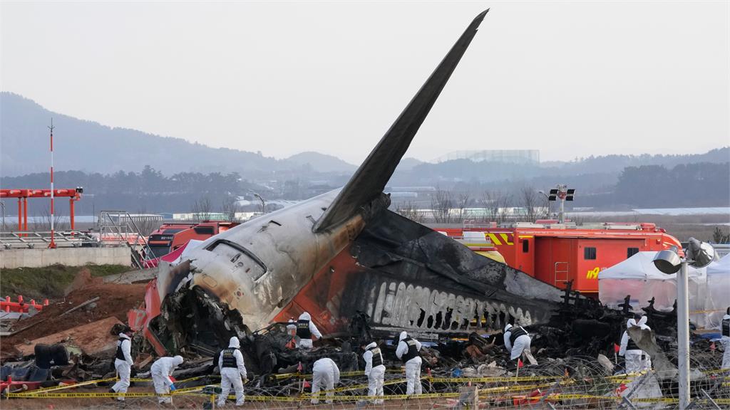 濟州航空失事最新報告！2具引擎「發現2物」調查人員曝1事：狀況罕見