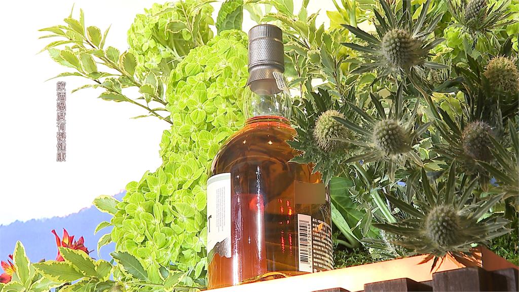 台威士忌品牌推全新泥煤酒款 酒瓶.包裝全新設計