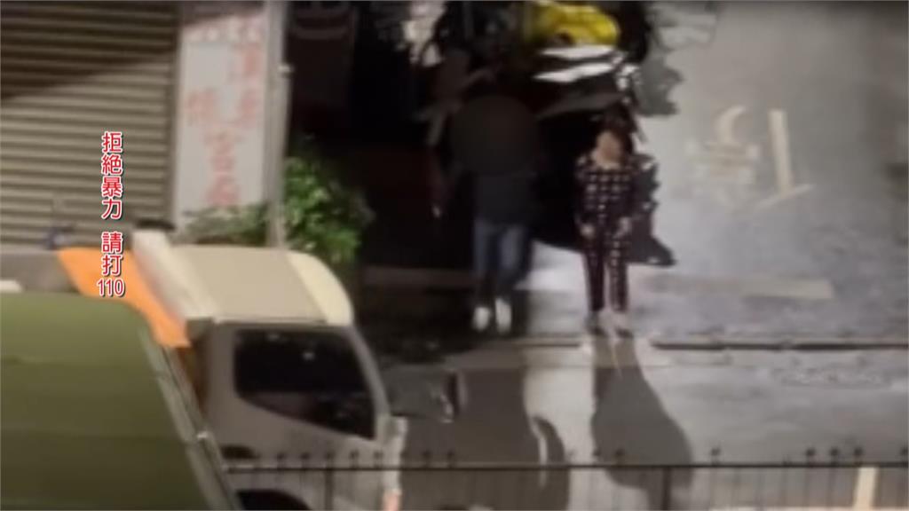 工作不合？２同事鬧翻　男子持西瓜刀、金爐狂砸車
