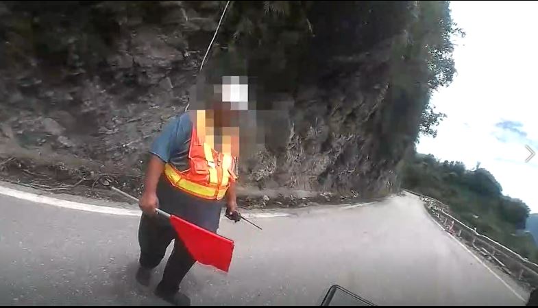 台八線中橫公路落石奪命　工人頭部遭重擊當場死亡