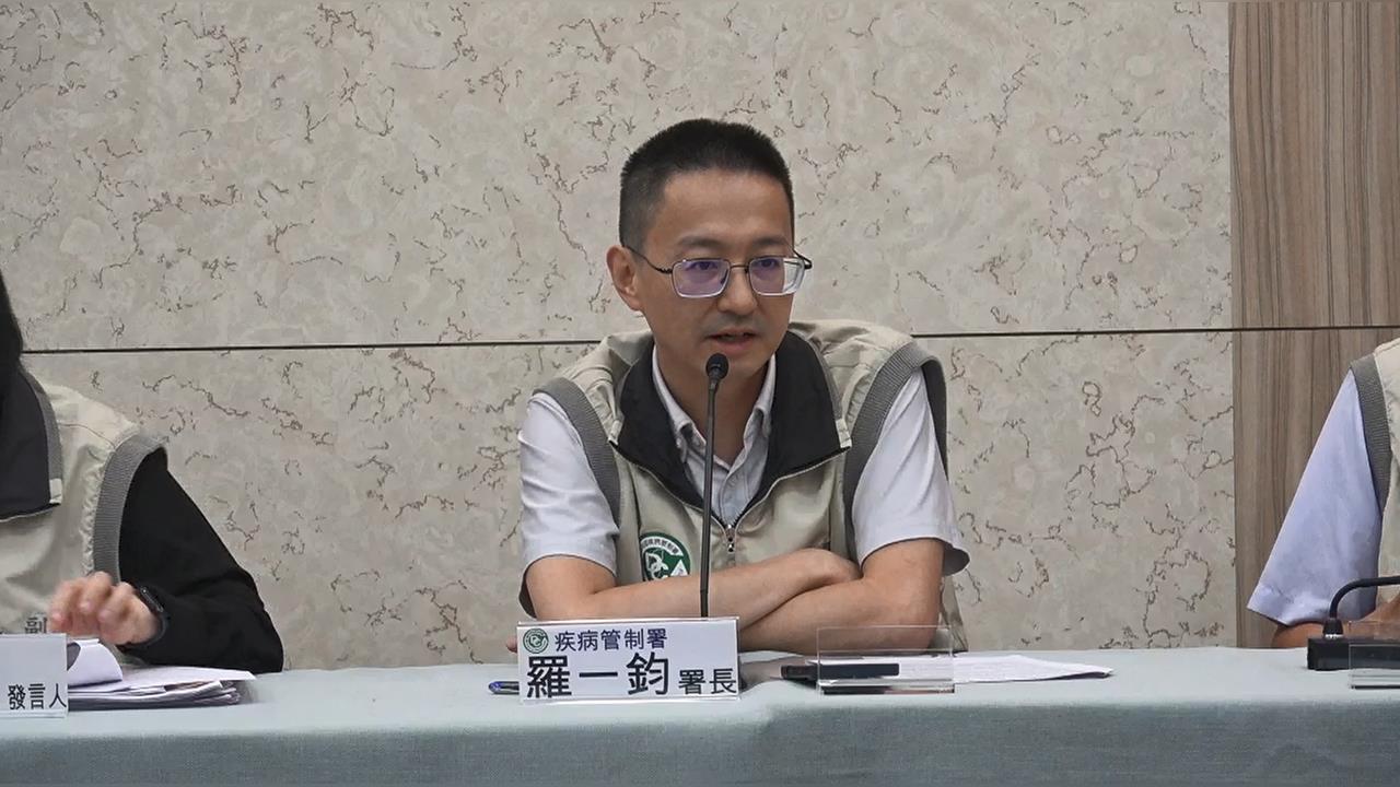 伊波拉疫區4國人返台1人發燒　石崇良赴桃機視察