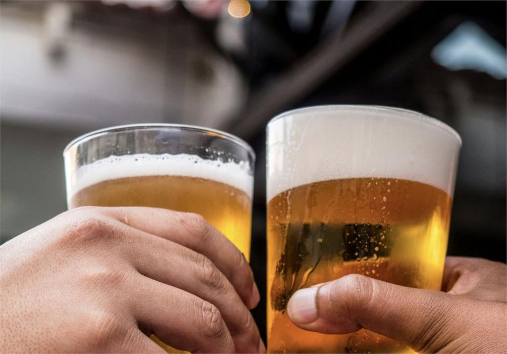 一半台灣人有的「喝酒臉紅」毛病！   《紐約時報》也注目估5億人突變