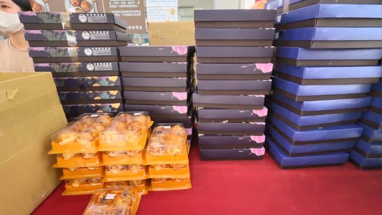 台南老字號蛋黃酥天天爆滿　高雄中秋限定月餅「1年只賣15天」
