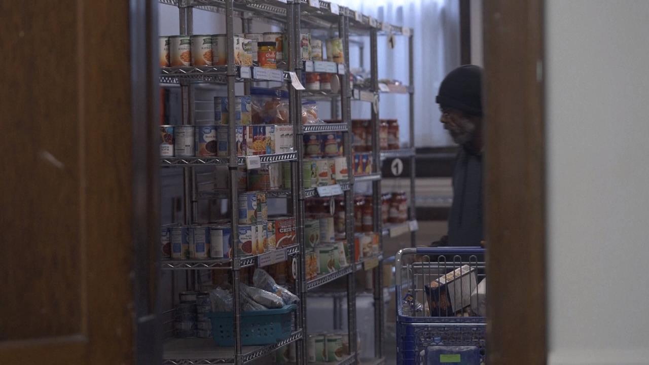 杯水車薪!  川普競選大金主替五角大廈發薪捐40億