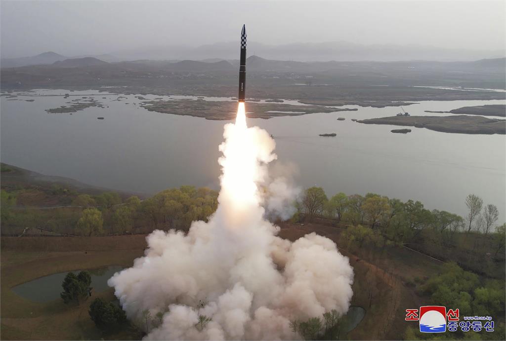 快新聞／北朝鮮又射了！5月底以來第11次　朝日本海發射導彈