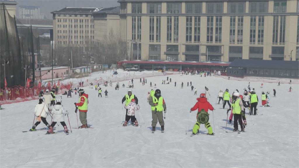 亞冬運激發雪上運動風潮　哈爾濱滑雪觀光大爆發