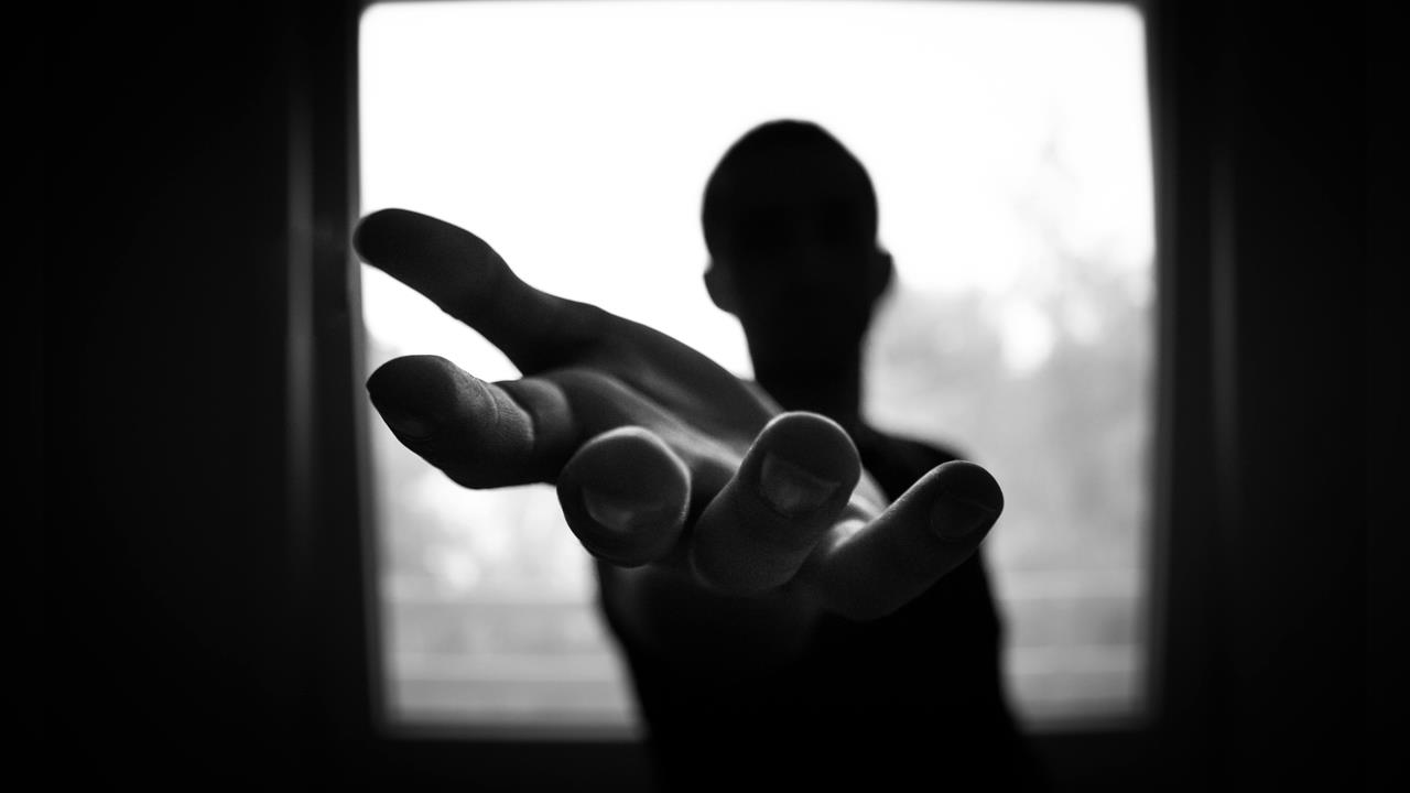 男陷交友軟體購物回饋遭騙320萬　刑事局提醒防詐