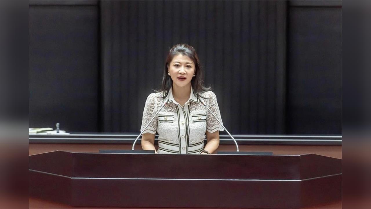 快新聞／鄭麗文「和平之旅」慘被打臉！中無預警宣布實彈射擊　民進黨：別錯當迎賓禮炮