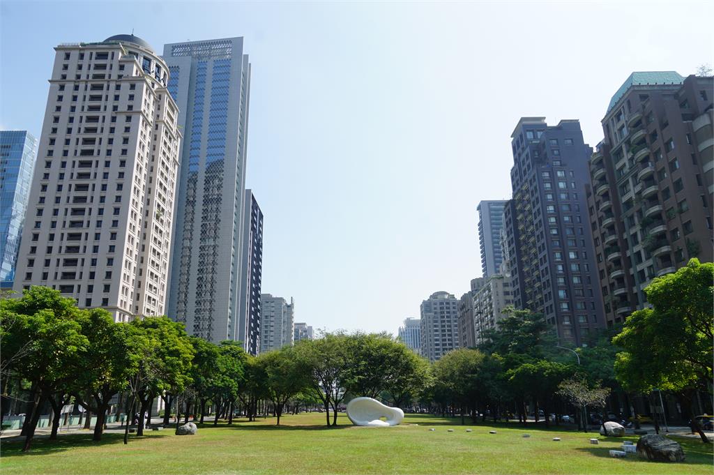 台中大亨超狂！5億開餐廳　謝金河揭真相