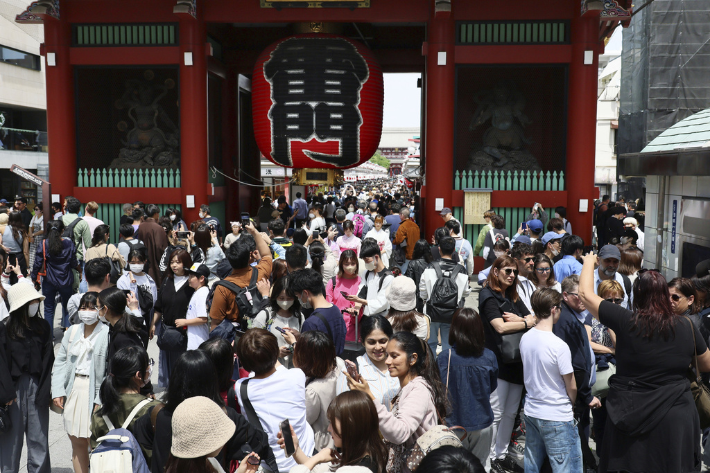日本招募新血、開設課程　解決「外語導遊人力荒」